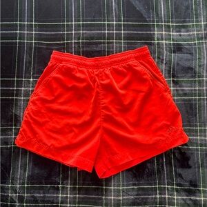 Vintage Adidas redish pink shorts. Size s